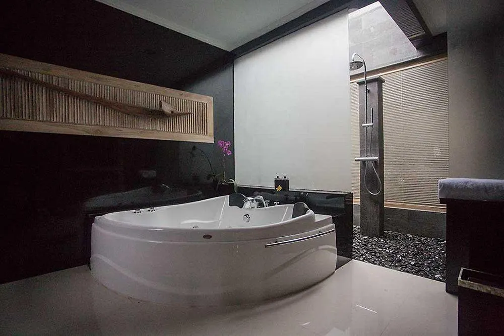 Jiwa Klusa Luxury Villa Keliki