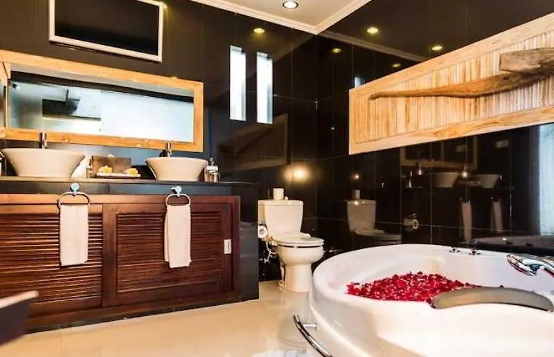 Jiwa Klusa Luxury Villa Keliki